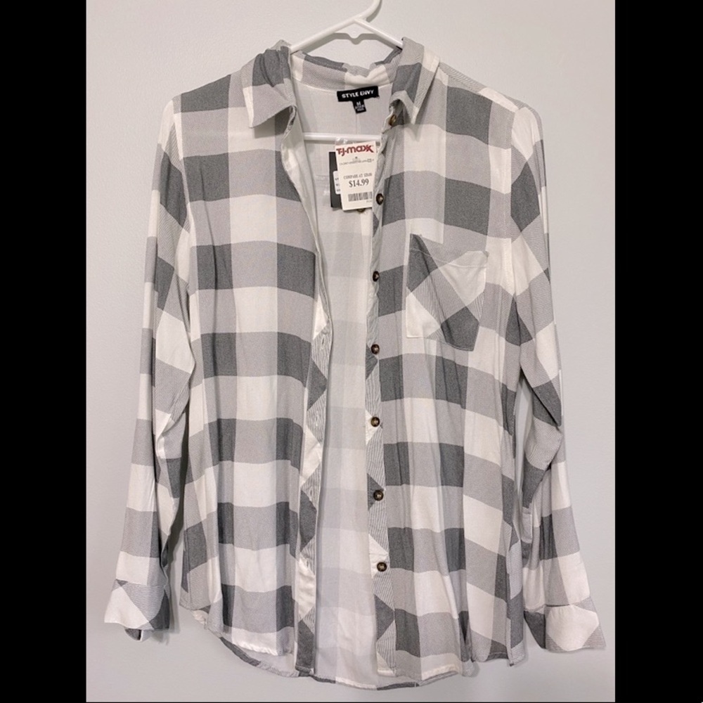 Grey & White Flannel (Women’s)